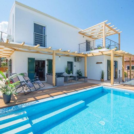 Acharavi Beach Villa Esterno foto